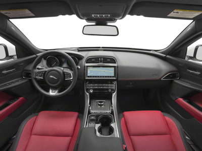 2018 Jaguar XE 35t R-Sport