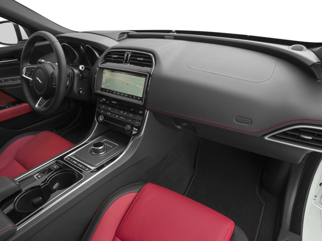 2018 Jaguar XE 35t R-Sport