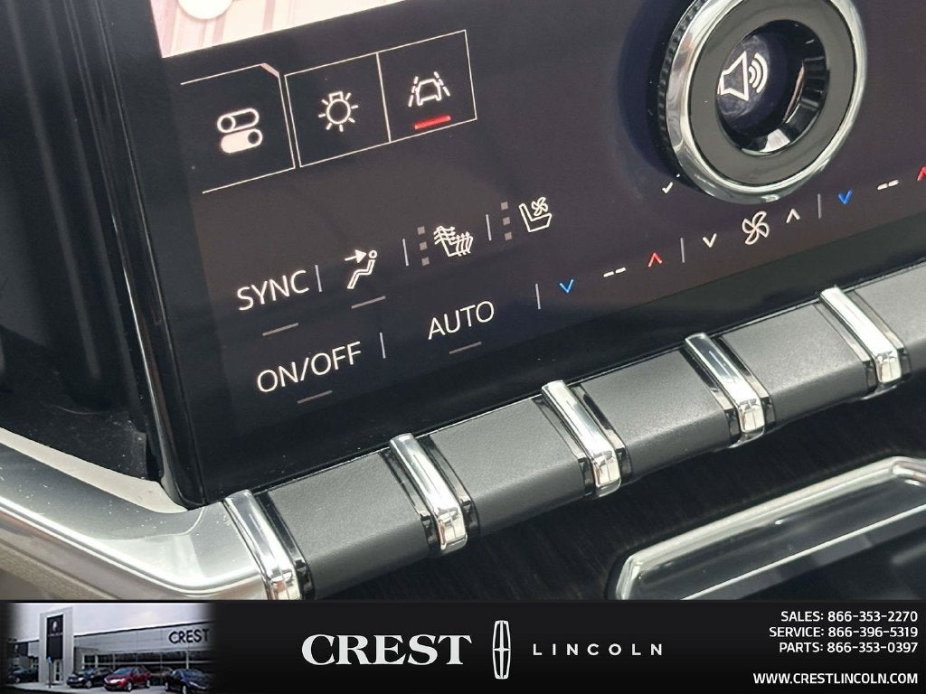 2025 GMC Acadia Denali