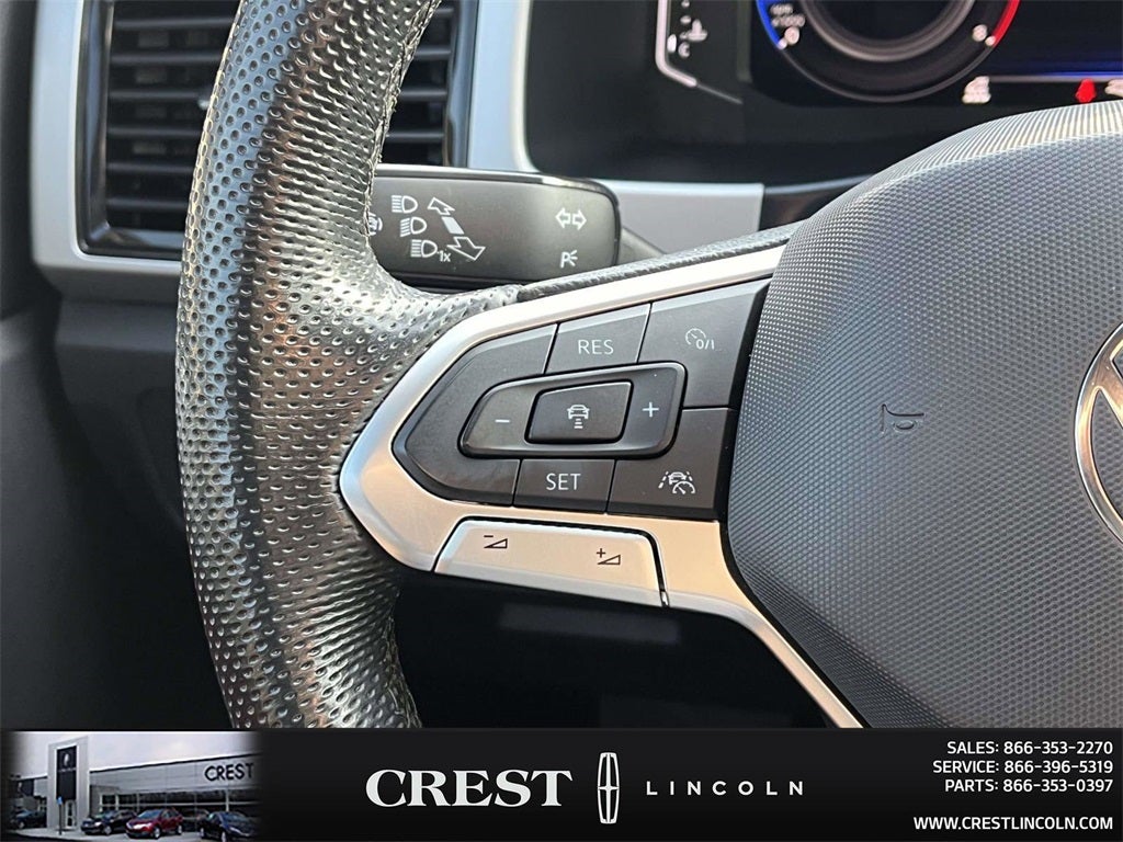 2022 Volkswagen Atlas Cross Sport 3.6L V6 SEL Premium R-Line