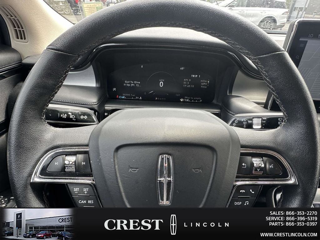 2023 Lincoln Nautilus Standard