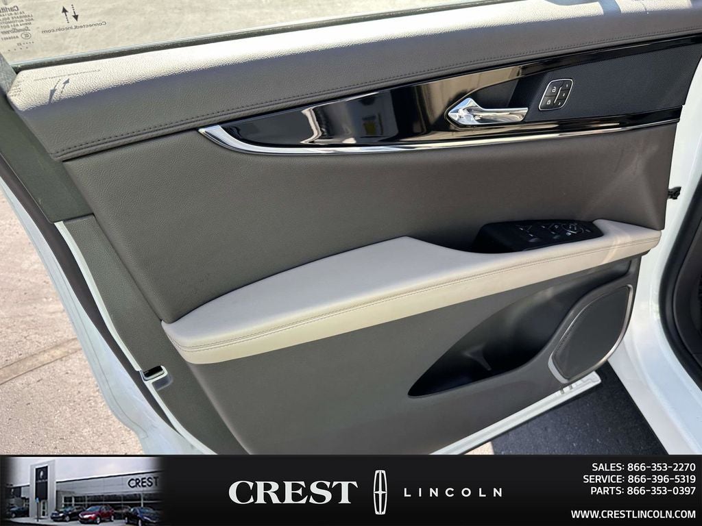 2023 Lincoln Nautilus Standard