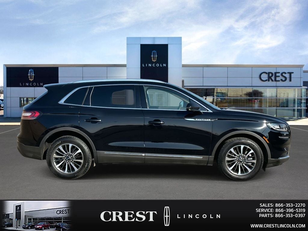 2023 Lincoln Nautilus Standard