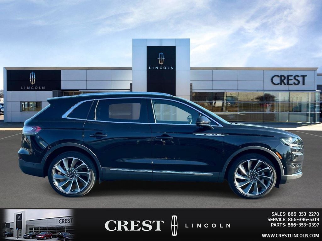 2023 Lincoln Nautilus Reserve