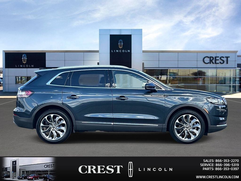 2022 Lincoln Nautilus Reserve