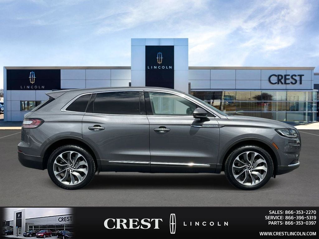 2022 Lincoln Nautilus Reserve