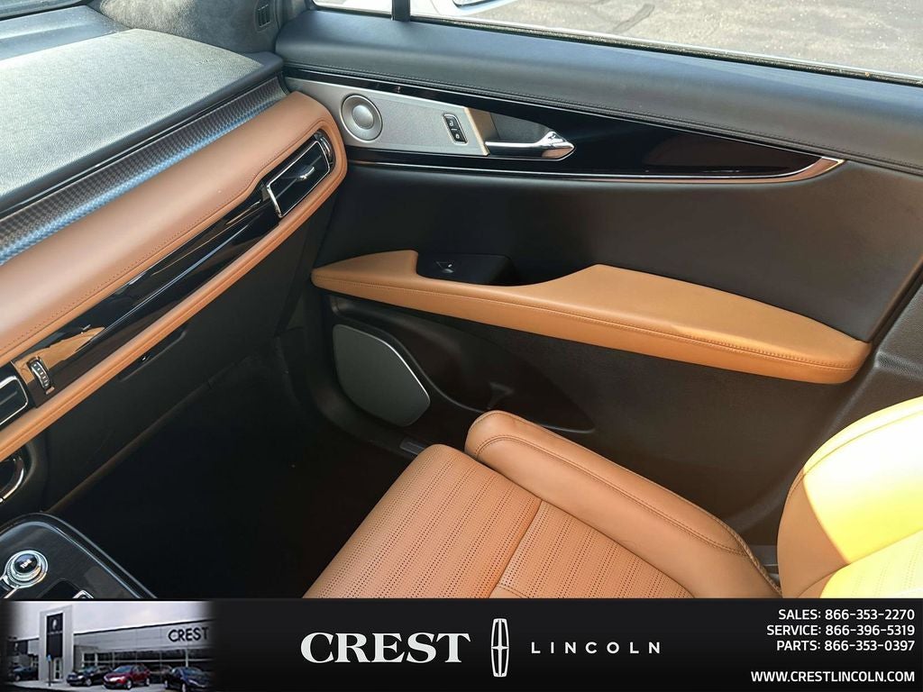 2023 Lincoln Nautilus Black Label