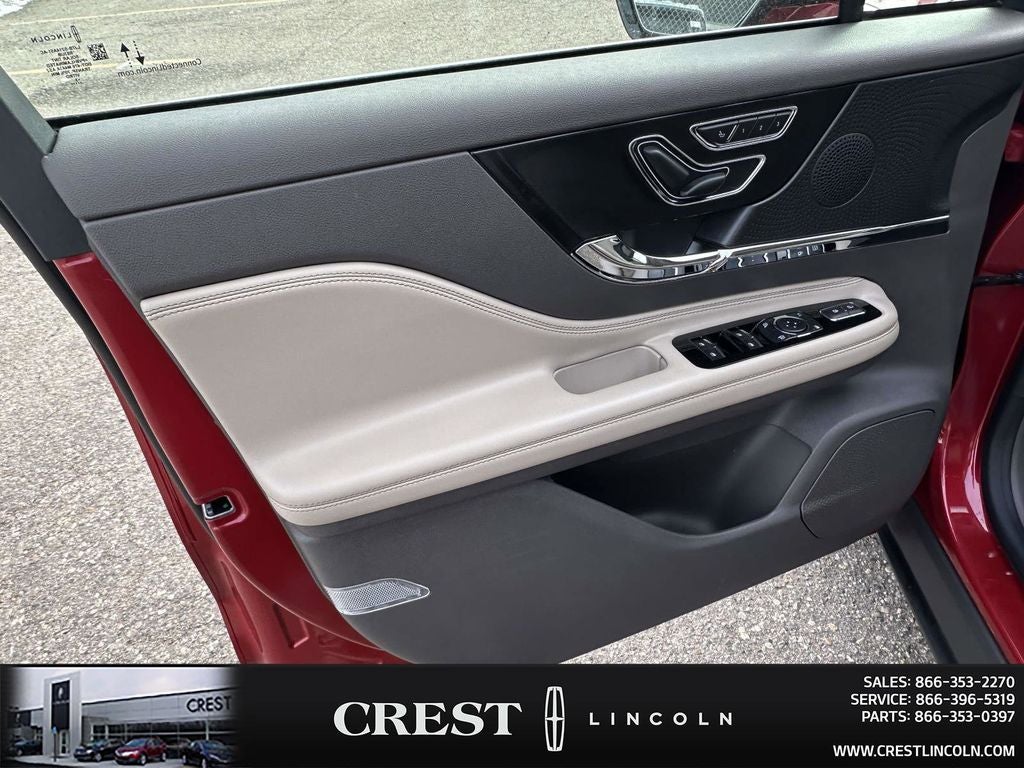 2023 Lincoln Corsair Standard