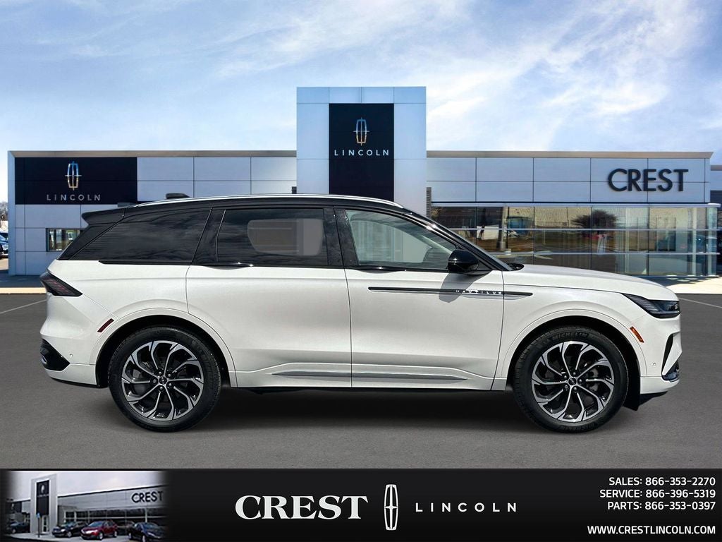 2024 Lincoln Nautilus Reserve