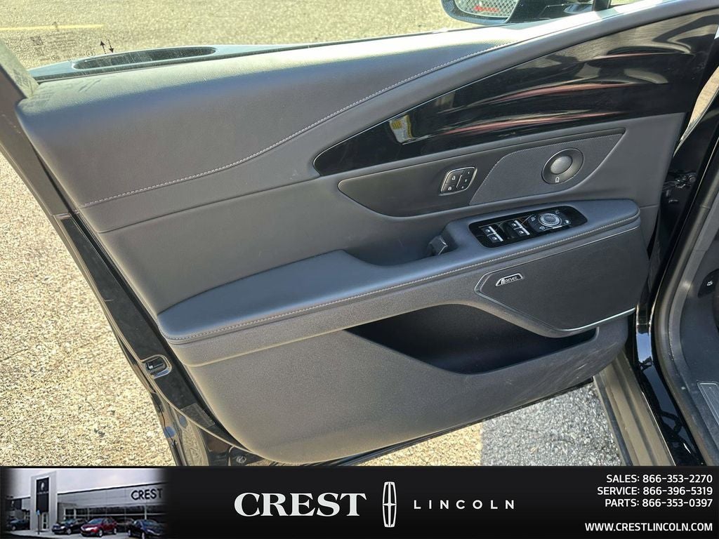 2024 Lincoln Nautilus Reserve