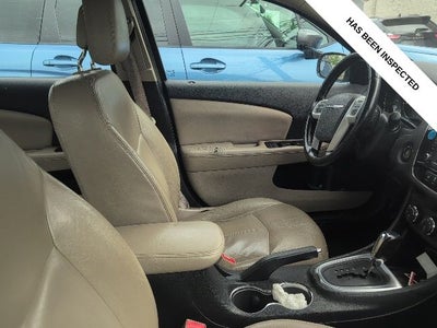 2012 Chrysler 200 Limited