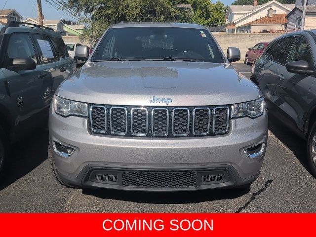 Used 2019 Jeep Grand Cherokee Laredo E with VIN 1C4RJFAG5KC759960 for sale in Center Line, MI