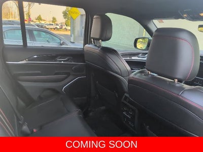 2022 Jeep Grand Cherokee Trailhawk