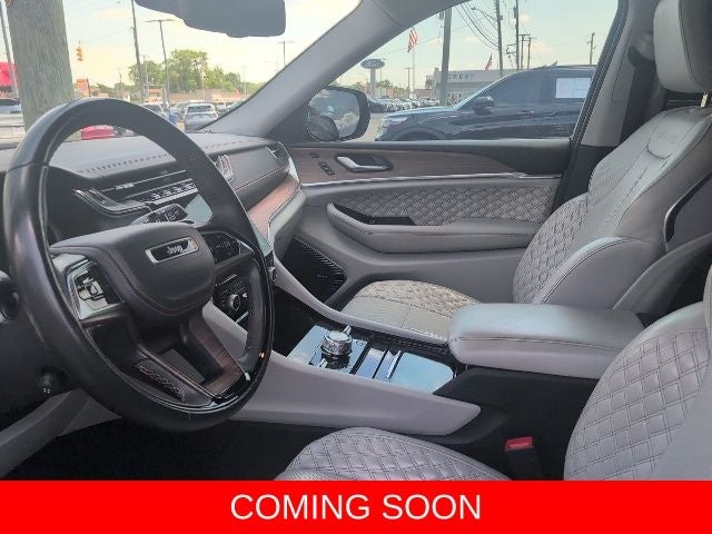 2022 Jeep Grand Cherokee L Summit