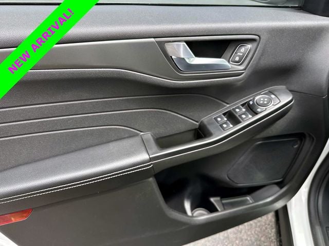 2025 Ford Escape Plug-In Hybrid Base