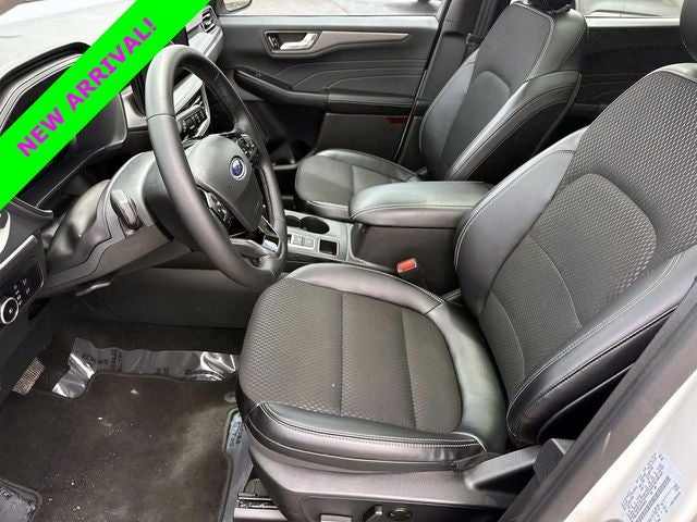 2025 Ford Escape Plug-In Hybrid Base