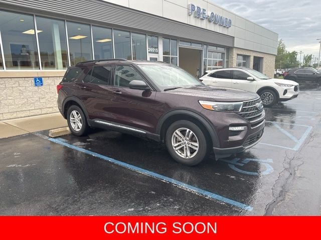 2022 Ford Explorer XLT 4WD's photo