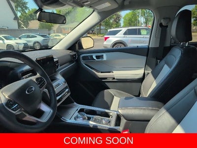 2024 Ford Explorer XLT