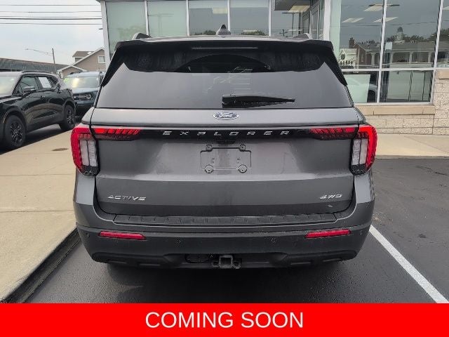 2025 Ford Explorer Active