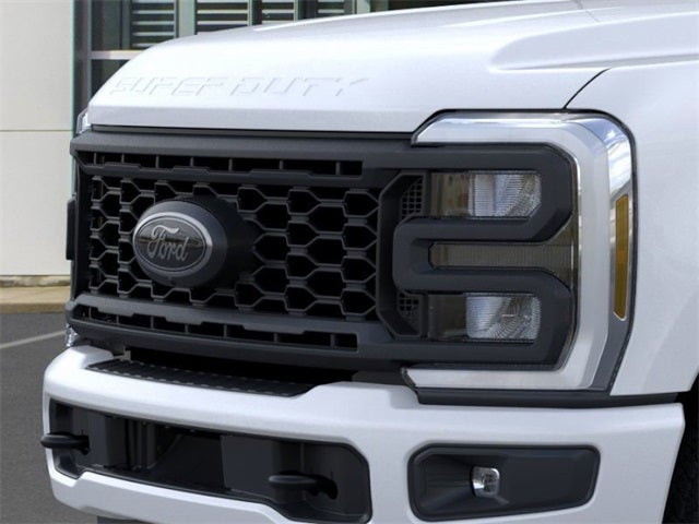 2025 Ford F-350SD Lariat