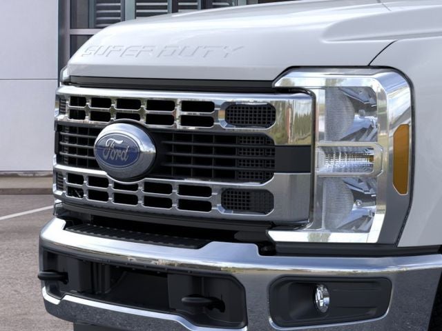 2026 Ford F-350 Super Duty XLT - Photo 17
