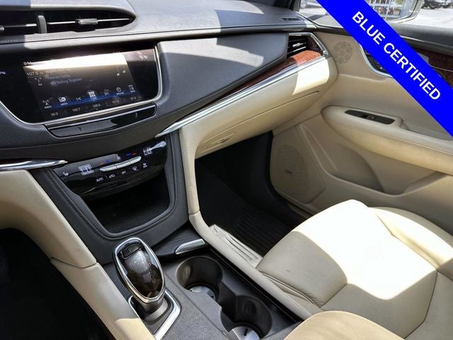2017 Cadillac XT5 Luxury