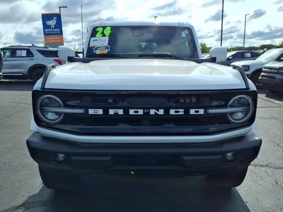2024 Ford Bronco Outer Banks