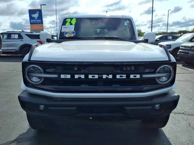 2024 Ford Bronco Outer Banks