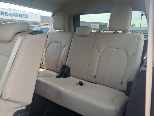 2022 Ford Expedition Max Platinum