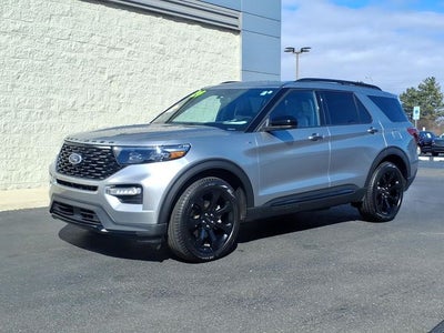 2024 Ford Explorer ST-Line