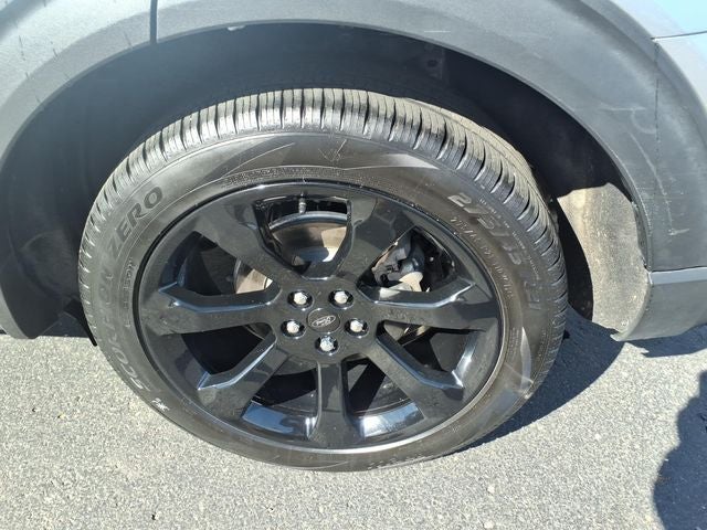 2024 Ford Explorer ST-Line