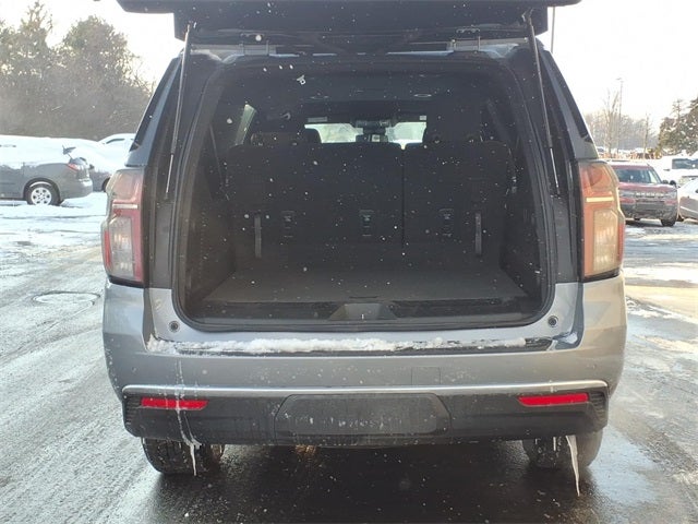 2023 Chevrolet Suburban LS