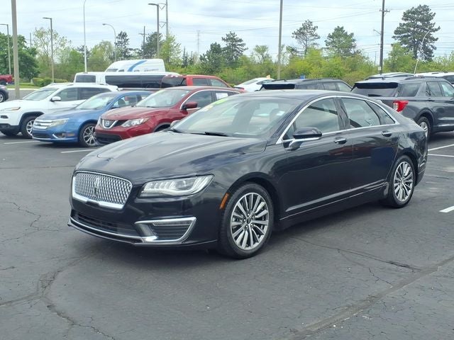 2020 Lincoln MKZ Standard