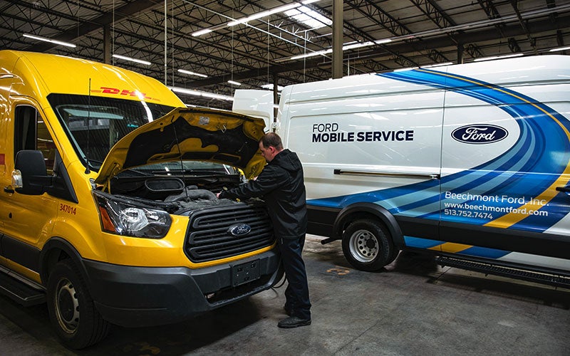 Crest Ford Center Line in Center Line MI